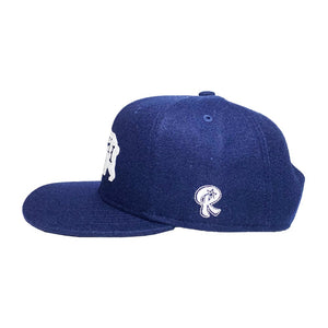 
                  
                    Load image into Gallery viewer, Walking Chi Bear Navy snap - Lux Wool
                  
                